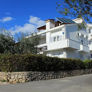 Lukacic Apartment